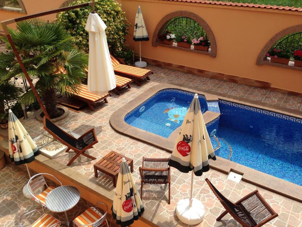 Family Hotel Hit Kiten  Kültér fotó